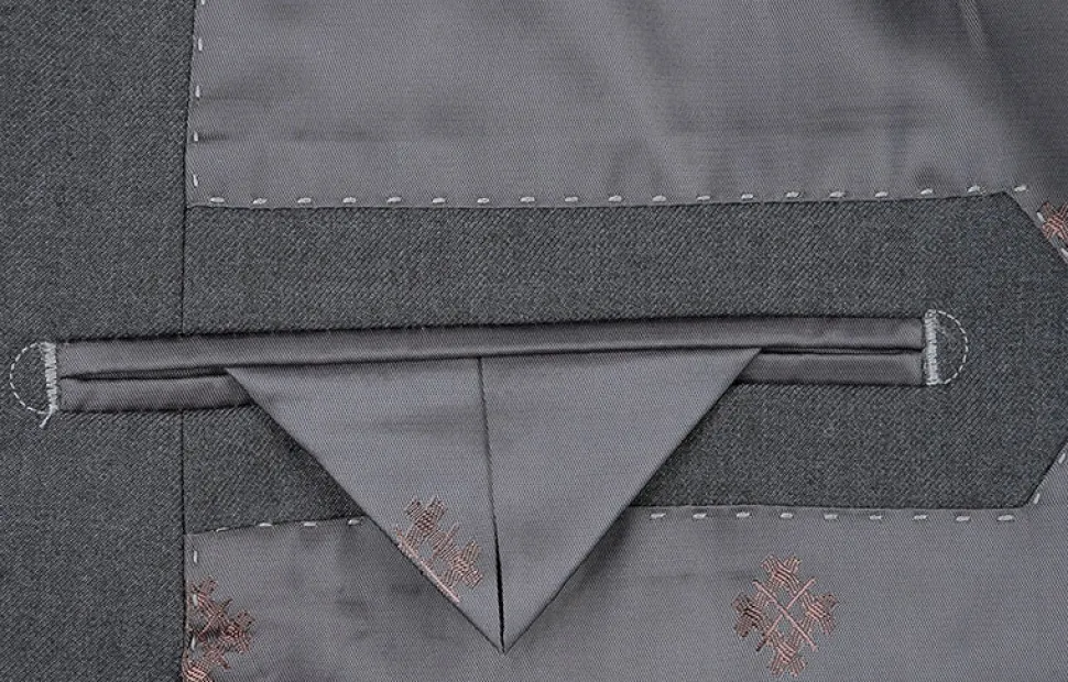 Vanderbilt Collection - Classic 2 Piece Suit 2 Buttons Regular Fit In Medium Gray